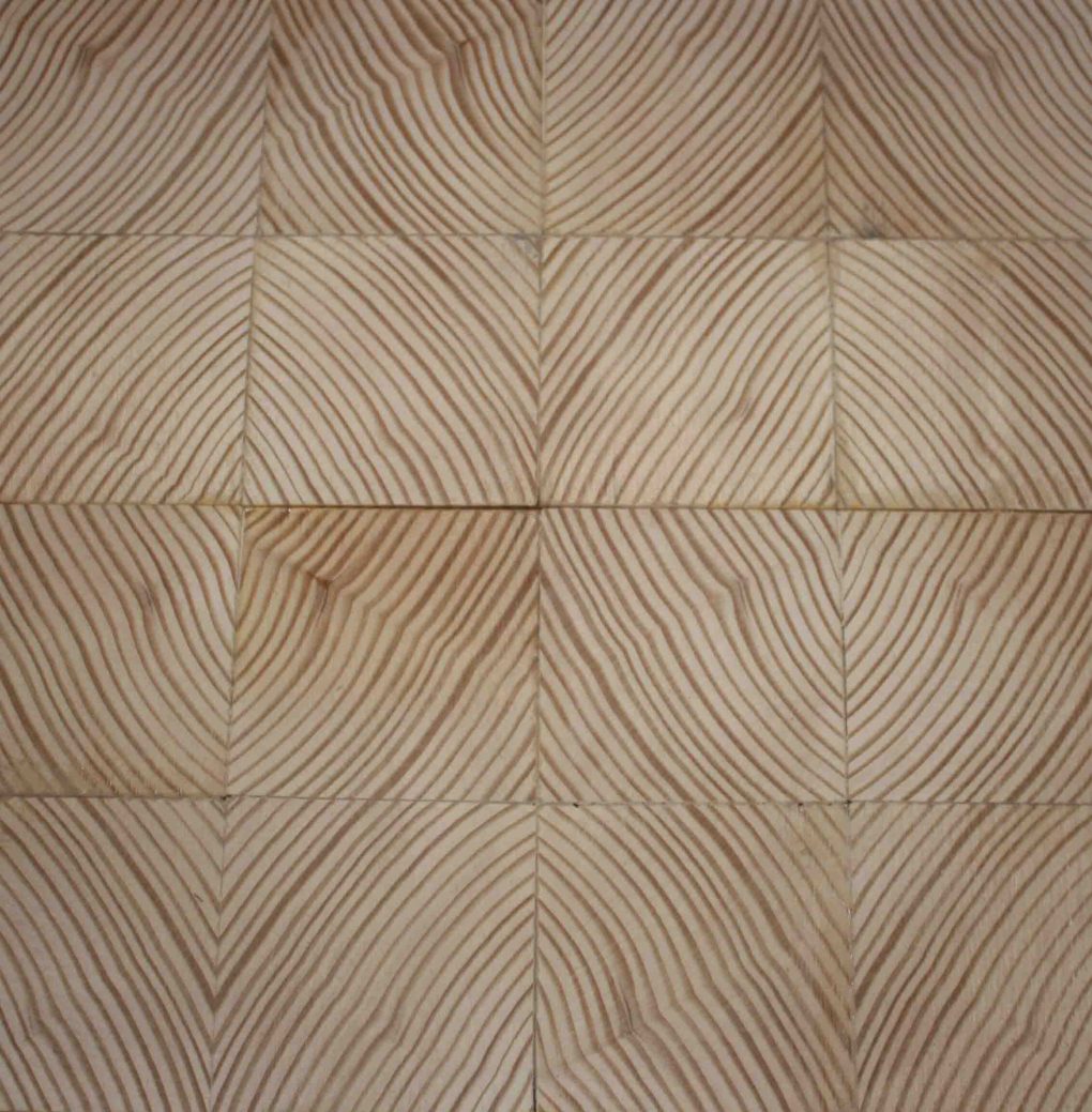 Réutiliser des chutes de bois pour créer des motifs qui valorise les spécificités du bois